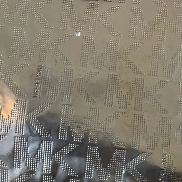 Michael Kors Bag - Picture 8 of 9